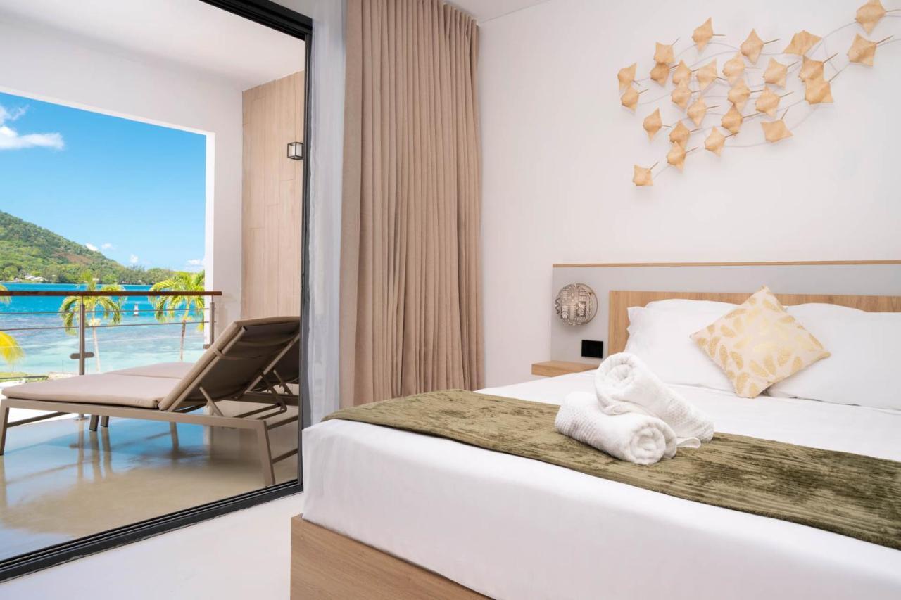 Cook'S Bay Hotel & Suites Paopao Εξωτερικό φωτογραφία